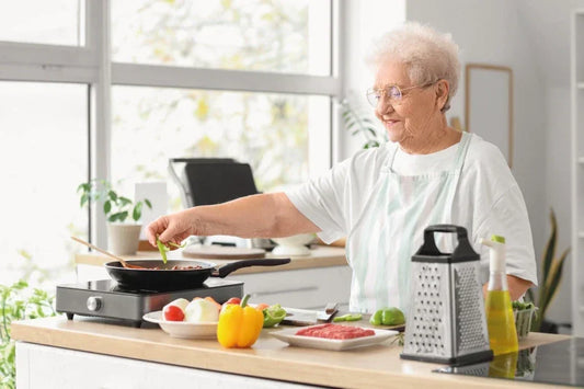 Vitaminmangel über 65: warum Vitamine im Alter knapp werden